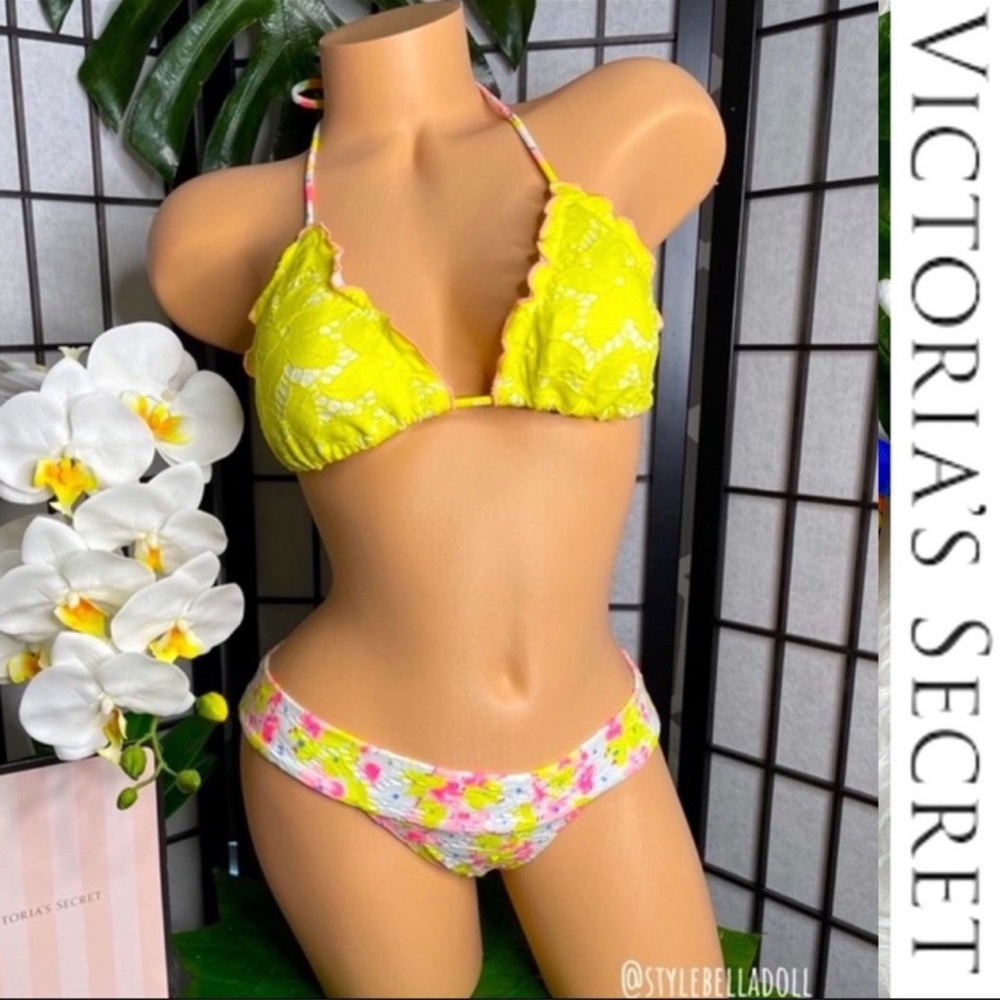 🆕Victoria’s Secret Floral Lace Bikini Set - Picture 2 of 15